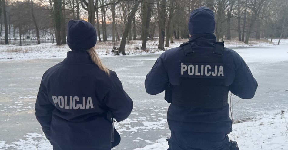 zdjęcie: Zamarznięte akweny zagrażają życiu Sprawdź zasady bezpieczeństwa / fot. KPP Żagań