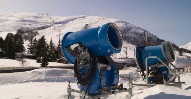 Ruszyły pierwsze armatki śnieżne