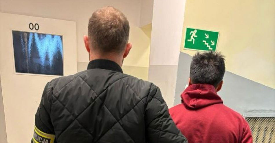 zdjęcie: Dwóch obywateli Kolumbii odpowie za rozbój / fot. KMP w Gdyni