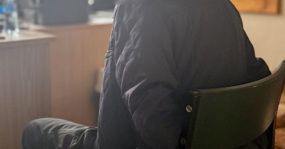 zdjęcie: Mężczyzna zatrzymany po rozboju na seniorkę w Tczewie / fot. KPP w Tczewie