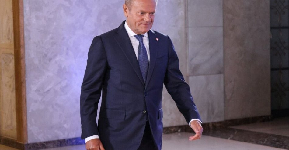 zdjęcie: Premier liczy, że tego lata zapadnie kierunkowa decyzja w sprawie modułowych reaktorów jądrowych / fot. PAP