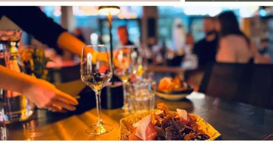 zdjęcie: Degustacja wina z kolacją - witajcie w Paryżu / kupbilecik24.pl / Degustacja wina z kolacją - witajcie w Paryżu