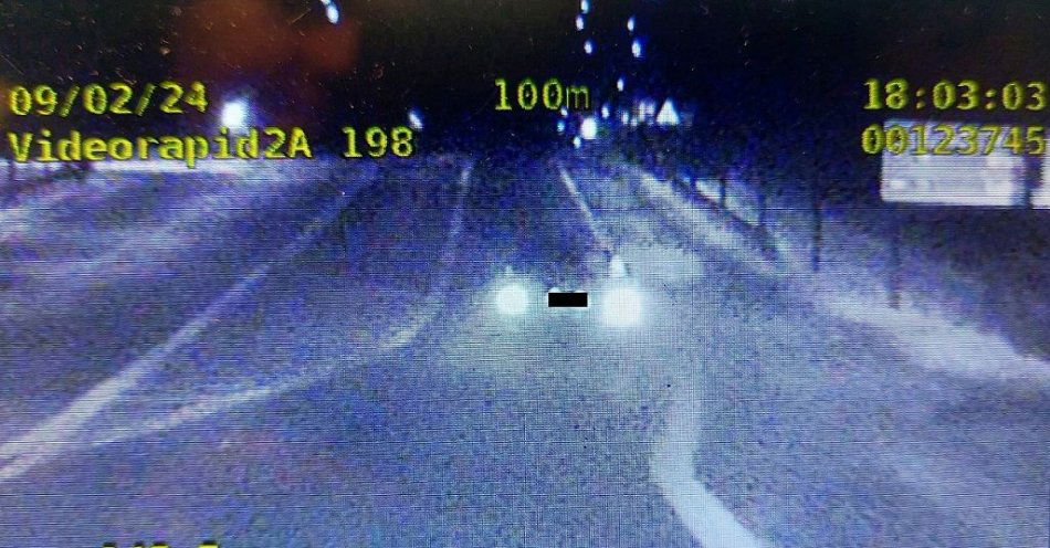 zdjęcie: Pomimo trudnych warunków drogowych pędził ponad 140 km/h! / fot. KMP Biała Podlaska