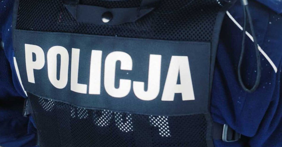 zdjęcie: Dzielnicowi z posterunku w Sokołach zatrzymali poszukiwanego 60 latka / fot. KPP Wysokie Mazowieckie