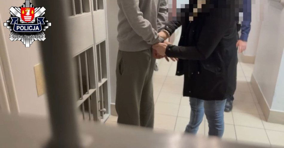 zdjęcie: Mężczyzna lat 23 zatrzymany za kradzież Suzuki w powiecie suskim / fot. KMP w Suchej Beskidzkiej