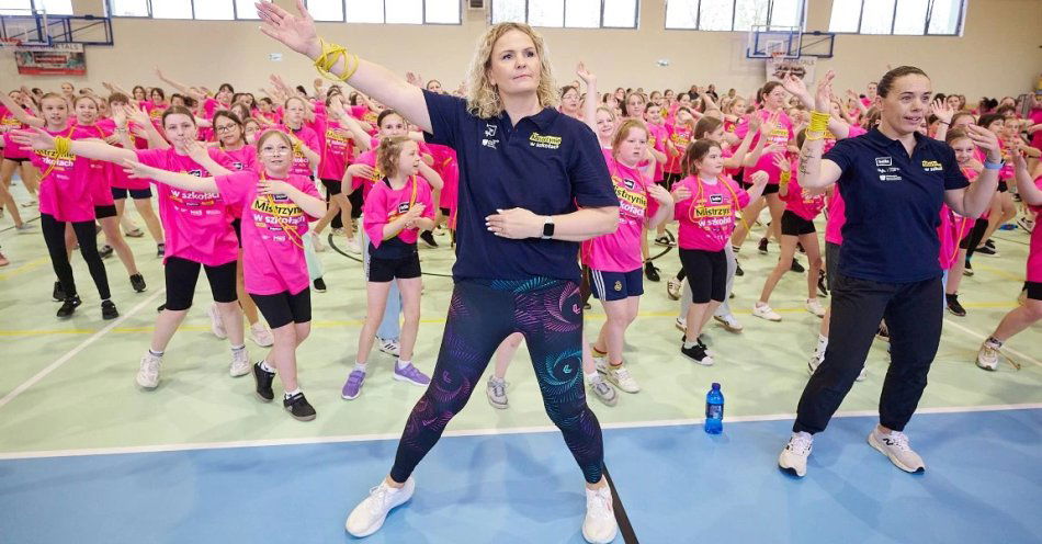 zdjęcie: Gwiazdy polskiego sportu będą zachęcać uczennice do aktywności fizycznej. Otylia Jędrzejczak: Historie naszych mistrzyń mają zainspirować młodsze pokolenie / fot. Rafał Oleksiewicz
