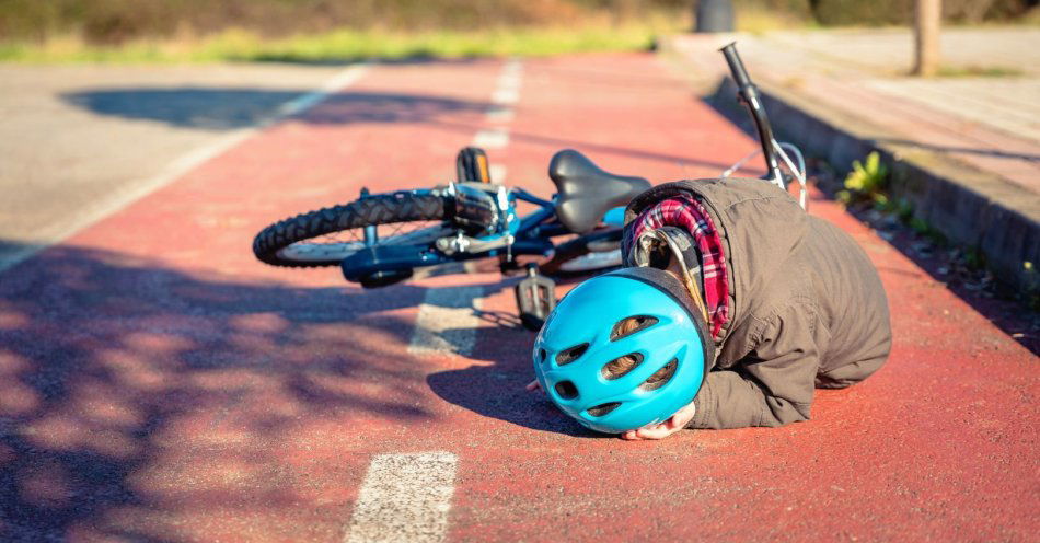 zdjęcie: Potrącenie rowerzysty na ul. Warszawskiej w Nidzicy / v58780218