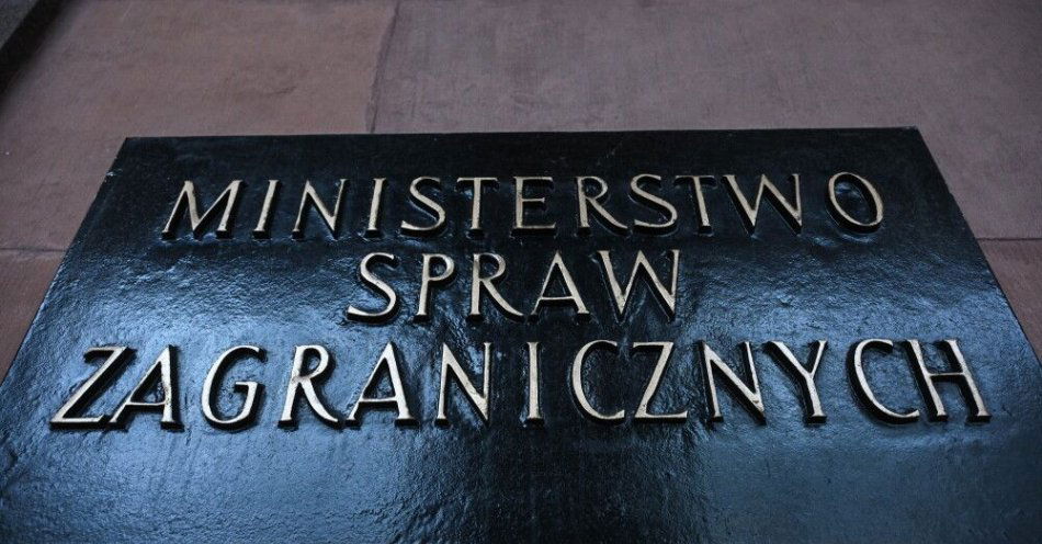 zdjęcie: MSZ: jesteśmy w stałym kontakcie z Polakami, którzy mimo ostrzeżeń wyjechali na Sokotrę / Warszawa, 03.01.2026. Siedziba Ministerstwa Spraw Zagranicznych w Warszawie, 3 bm. (amb) PAP/Radek Pietruszka