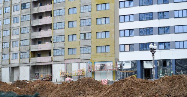 Niewybuch na placu budowy - ewakuowano mieszkańców trzech bloków