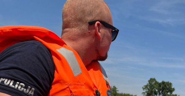 Policjanci i strażacy z Chełmna patrolowali akweny