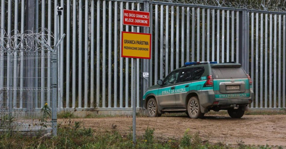 zdjęcie: Ponad 2,5 tysiąca wniosków uchodźczych z granicy polsko-białoruskiej w tym roku / fot. PAP