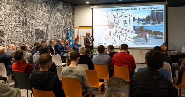 Trzypoziomowe rondo na skrzyżowaniu ulic Kwiatkowskiego i Powstańców Warszawy w Rzeszowie