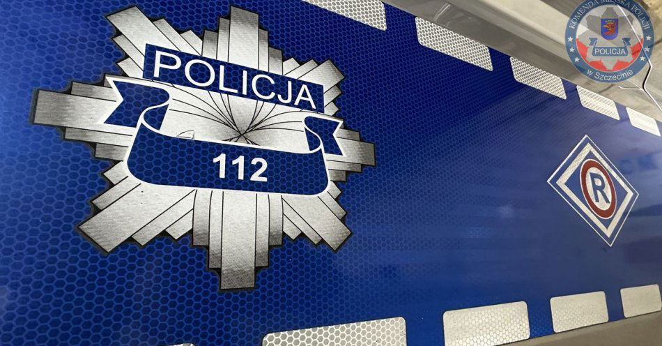 zdjęcie: Zakaz, poszukiwania i narkotyki - 26 latek za kierownicą zatrzymany przez drogówkę / fot. KMP w Szczecinie