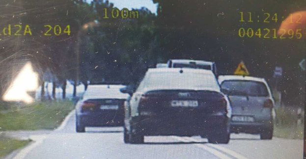 Po 6 tysięcy mandatu i po 45 punktów karnych dla dwóch kierowców łamiących przepisy