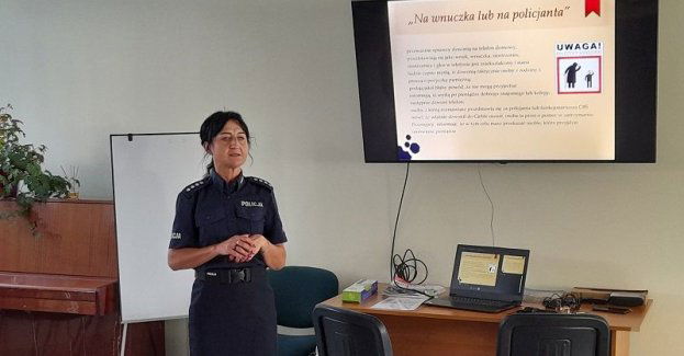 Spotkanie z funkcjonariuszy z mieszkańcami