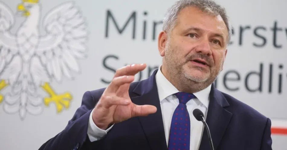 zdjęcie: Szef MS Waldemar Żurek: przełom w śledztwie ws. Zondacrypto / Warszawa, 29.07.2026. Minister sprawiedliwości, prokurator generalny Waldemar Żurek podczas konferencji prasowej w siedzibie resortu w Warszawie, 29 bm. Konferencja podsumowuje rok pracy Waldemara Żurka na stanowisku ministra sprawiedliwości. (sko) PAP/Leszek Szymański