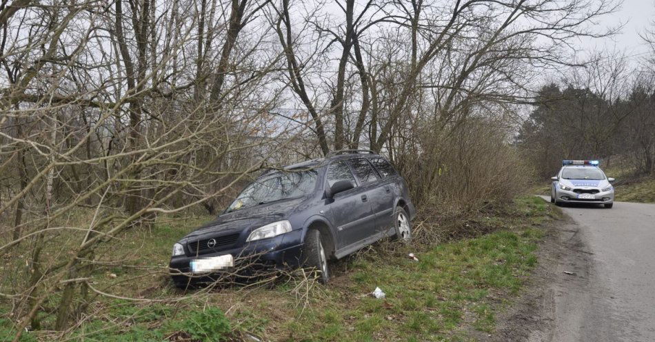 zdjęcie: Uciekał przed policjantami z 7-miesięczną córką w nosidełku! / fot. KPP Puławy