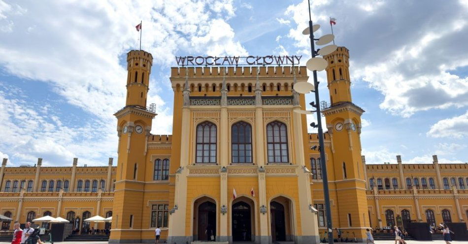 zdjęcie: Wrocław Główny na czele rankingu najlepszych kolejowych dworców w Europie / fot. PAP