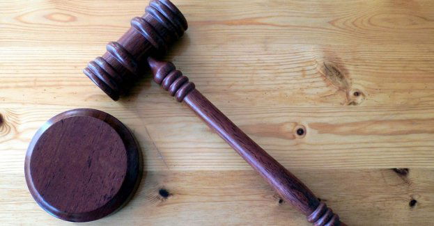 Sąd zdecydował o aresztowaniu podejrzanego o atak z użyciem noża