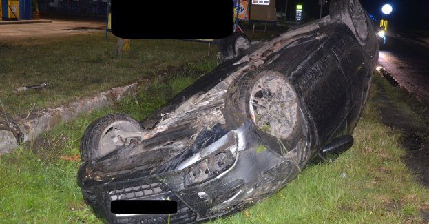 Przejażdżka pijanego kierowcy zakończona na dachu