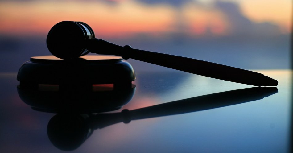 zdjęcie: 36-latek ponownie stanie przed sądem / pixabay/6733768