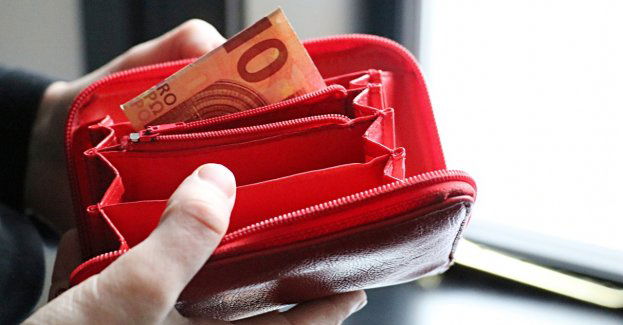 Okradła nieprzytomną kobietę. Usłyszała zarzut