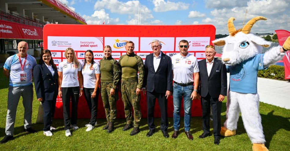 zdjęcie: Świat kajaków znów spotyka się w Poznaniu. Ponad 850 zawodników rozpoczyna walkę o medale mistrzostw świata / fot. Paweł Skraba