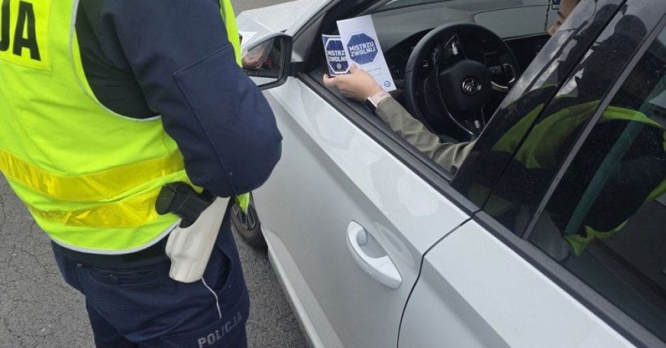 zdjęcie: Mistrzu zwolnij policja przypomina o bezpieczeństwie na drogach / fot. KPP Głubczyce