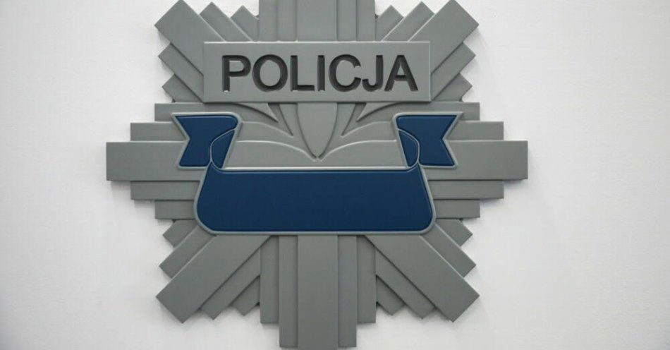 zdjęcie: Policja o cyberataku na UW: przechwycone dane nie zostały zaszyfrowane / Warszawa, 21.01.2026. Emblemat Policji - zdjęcie ilustrayjne. (doro) PAP/Leszek Szymański