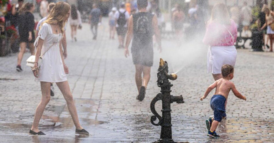 zdjęcie: IMGW ostrzega przed upałami / fot. PAP