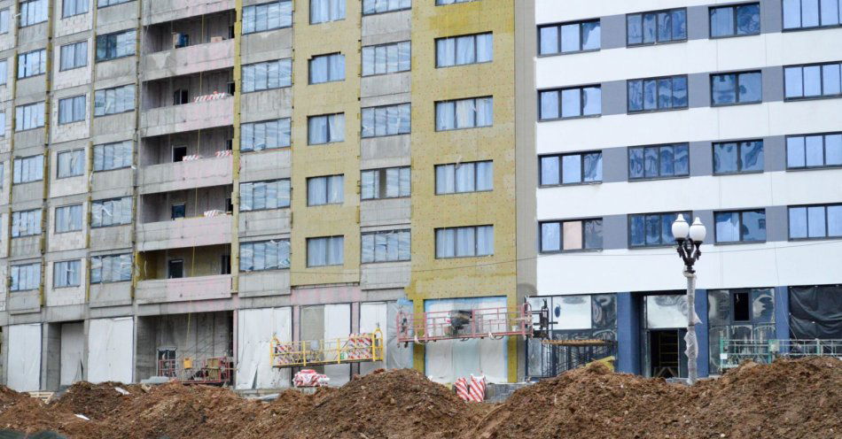 zdjęcie: Władze Łodzi chcą zbudować 1,5 tys. nowych mieszkań i wyremontować 2,2 tys. lokali komunalnych / v14026040