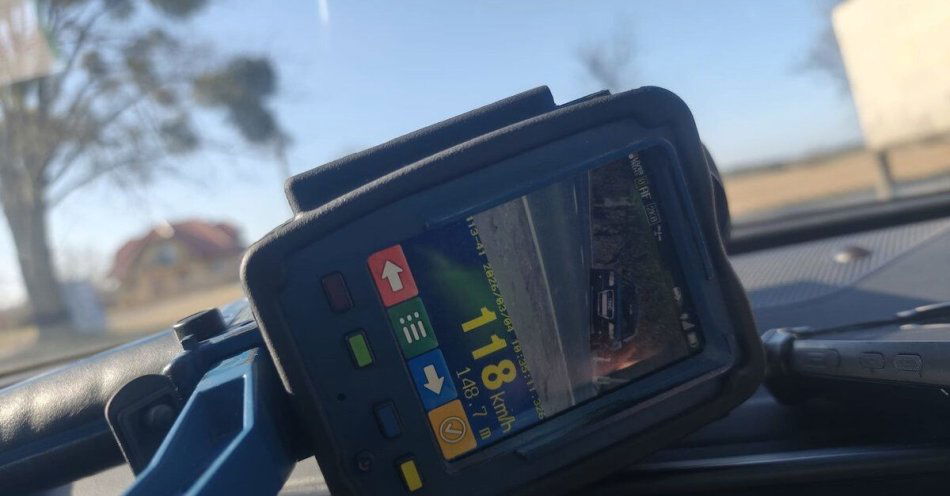 zdjęcie: Jechała 118 km/h i straciła prawo jazdy / fot. KPP Brodnica