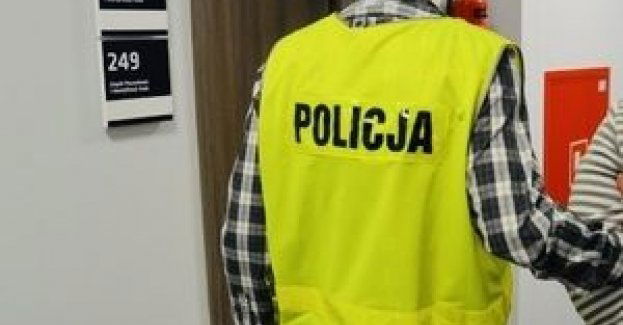 Policjanci zatrzymali nieletniego sprawcę kradzieży roweru i odzyskali skradzione mienie