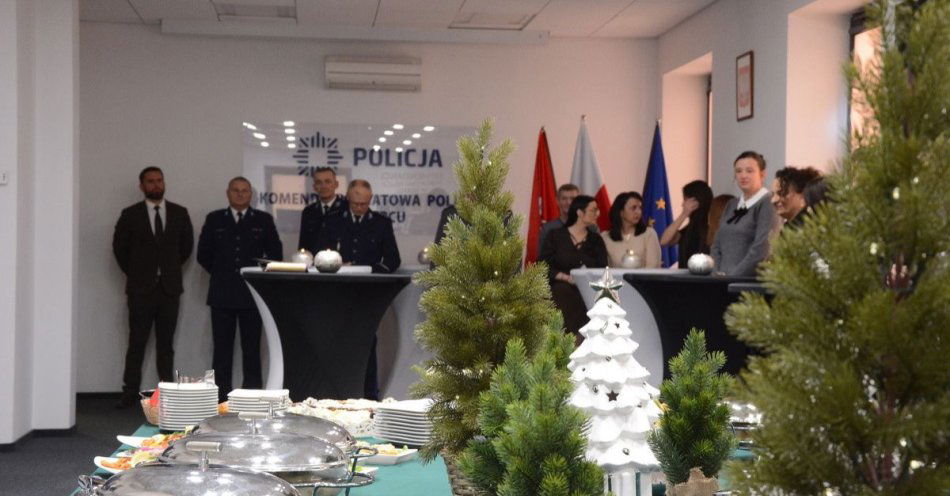 zdjęcie: Wigilijne spotkanie w Komendzie Powiatowej Policji w Sierpcu / fot. KPP w Sierpcu