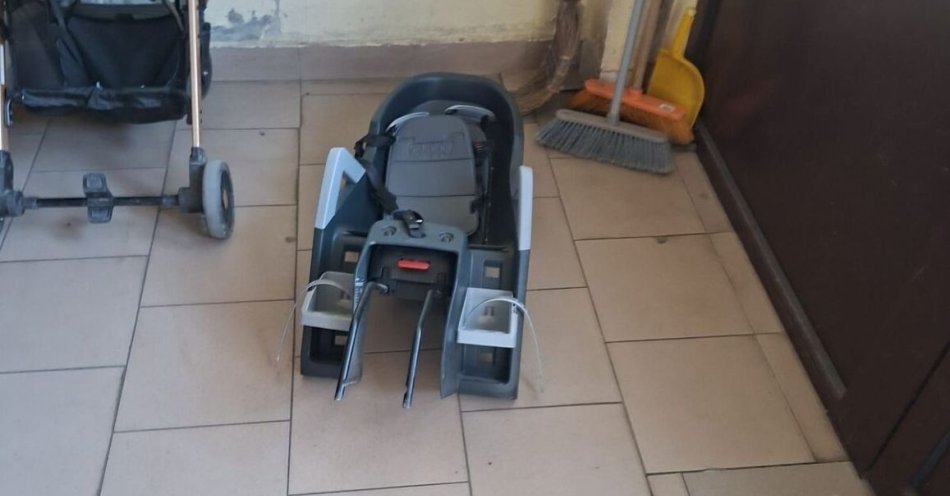 zdjęcie: Zatrzymany po kradzieży roweru z fotelikiem w Busku Zdroju / fot. KPP Busko-Zdrój