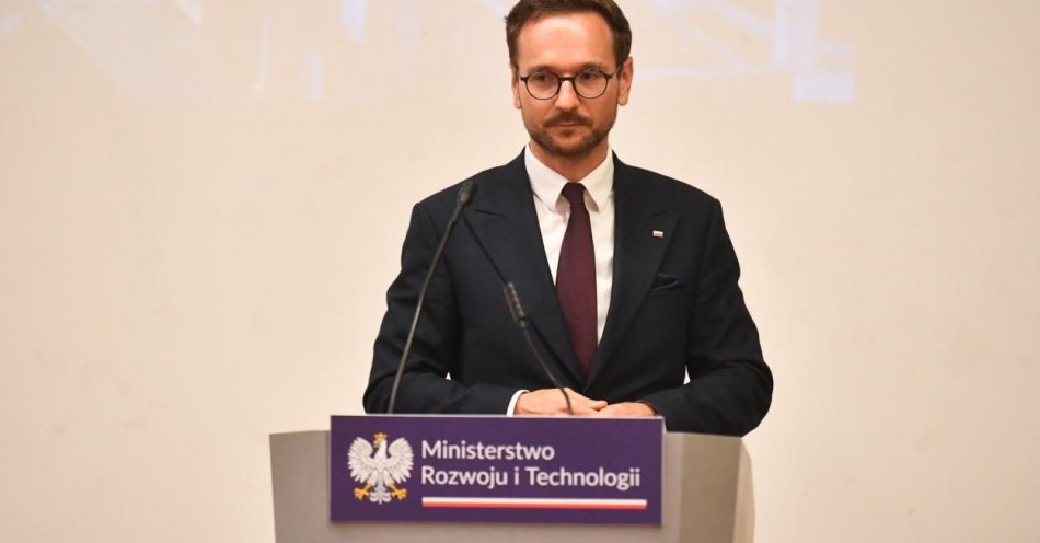 zdjęcie: Bezpłatne projekty domów 120, 150 i 180 m kw. będą dostępne jeszcze w tym roku / fot. PAP