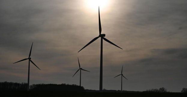 Rząd przyjął projekt ustawy o OZE; ma być więcej klastrów energii