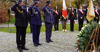 Prudnicka policja uczciła 107. rocznicę odzyskania niepodległości