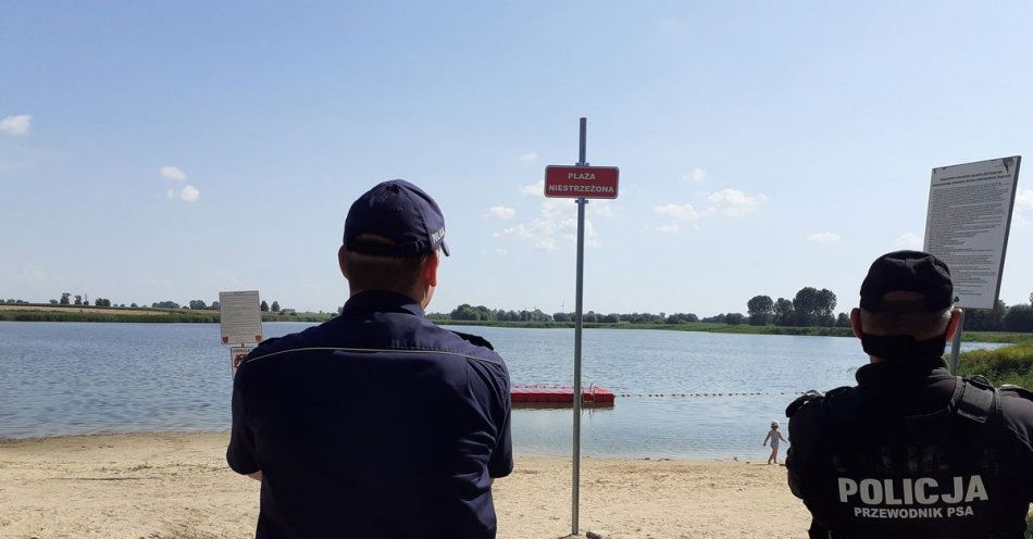 zdjęcie: Kąpieliska pod czujnym okiem policjantów / fot. KPP Aleksandrów