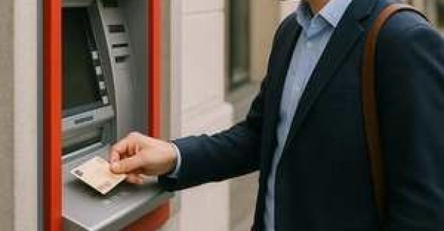 Bez pośpiechu i z rozwagą wpłacaj pieniądze do bankomatów