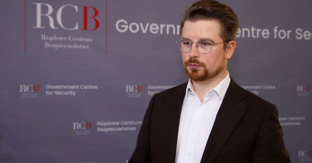 RCB publikuje nowe strategie komunikacyjne na wypadek sytuacji kryzysowych. Dzięki nim administracja i biznes mają sprawniej reagować