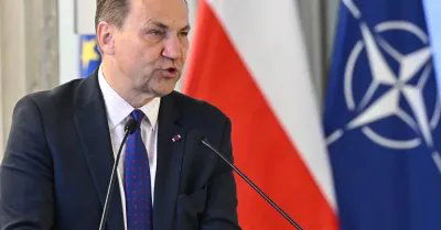 Sikorski: nie dążymy do konfliktu z Rosją, ale wygląda na to, że Rosja prowadzi z nami wojnę hybrydową