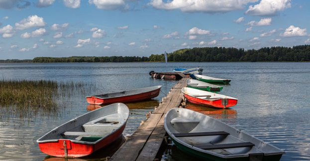 Pontonem przepłynęli do Rosji