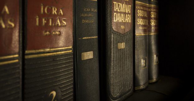 Akt oskarżenia wobec członków grupy przestępczej zajmującej się organizacją nielegalnej migracji