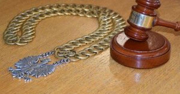 Poszukiwany mężczyzna w wieku 43 lat zatrzymany z MDMA przy lesie