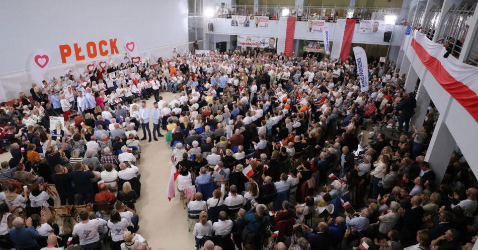 zdjęcie: Manewr wyborczy Orlenu na rzecz PiS powoduje gigantyczne straty / fot. PAP