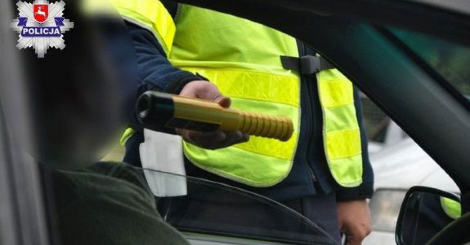 zdjęcie: Niebezpieczną jazdę 38-latki zauważyli świadkowie alarmując mundurowych / fot. KMP Biała Podlaska