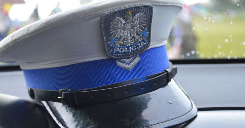 zdjęcie: Kierowca BMW złapany na 130 km h stracił prawo jazdy / fot. KPP w Tomaszowie Mazowieckim