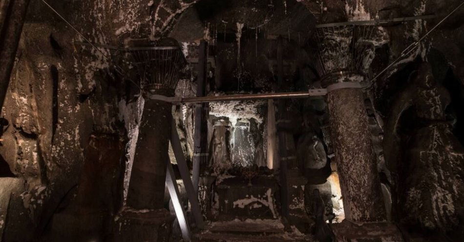 zdjęcie: 55 mln zł na modernizację szybów i zabezpieczenie zabytkowych kopalni soli w Wieliczce i Bochni / fot. PAP