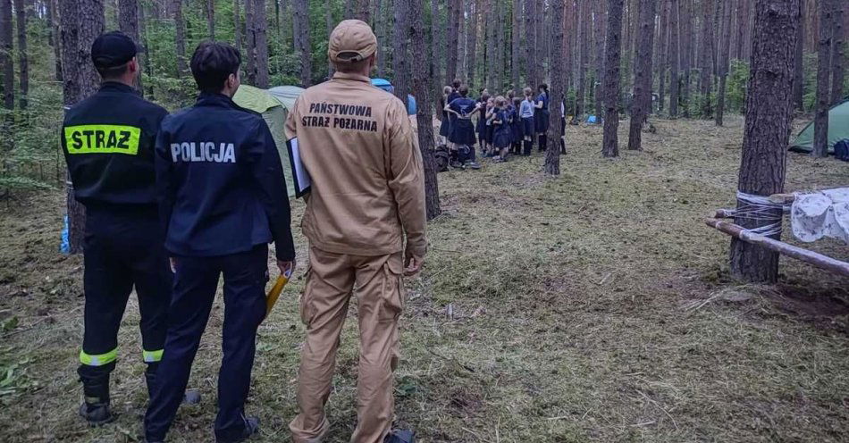 zdjęcie: Kontrola obozów harcerskich przez mundurowych / fot. KPP Słupca